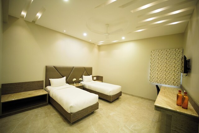 サン シャイン オテル