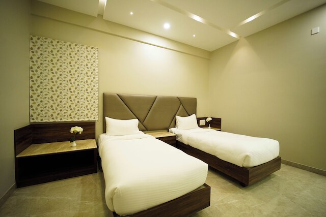 サン シャイン オテル