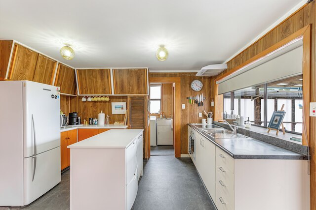 トランクィル ヘイブン 2 ベッドルーム and 1.5 バスルーム ホーム ゾディアック ステイズ