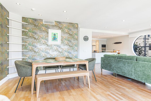 スタイリッシュ 2ベッドルーム エスケープ | アーバン ブリス | ゾディアック ステイズ