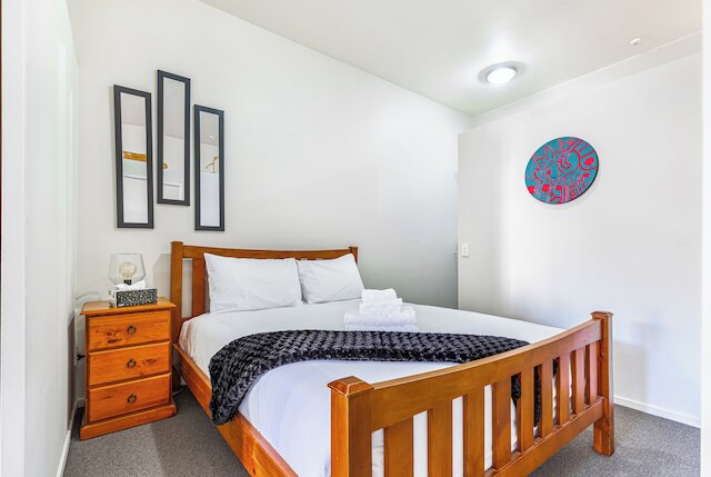 1ベッドルーム グレイ リン ヘイブン + パーキング、バルコニー ゾディアック ステイズ