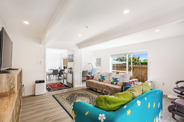 スペーシャス リノベーテッド 3 ベッドルーム イン エラーズリー I Zodiak Stays