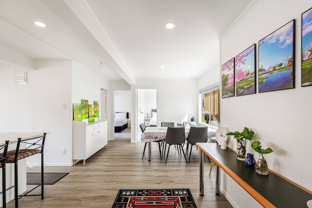 スペーシャス リノベーテッド 3 ベッドルーム イン エラーズリー I Zodiak Stays