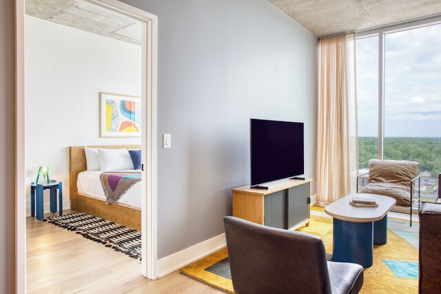 ザ ナティーヴォ by AvantStay – モダン ハイライズ ウィズ ルーフトッププール & スカイラインビュー