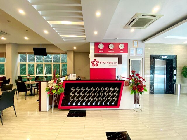 ブラザーズイン ババルサリ ジョグジャカルタ