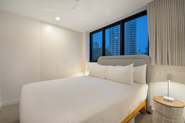 ザ ショアーズ サーファーズ パラダイス アパートメント