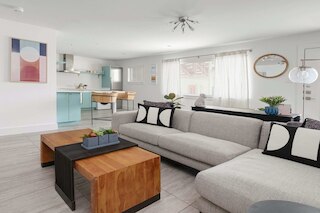 アップステイ - シック クラークスビル コンド ニア ダウンタウン オースティン