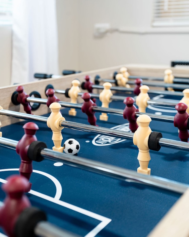 アップステイ - バンガロー ウィズ ゲーム ゴルフ ファイヤー アンド パティオ