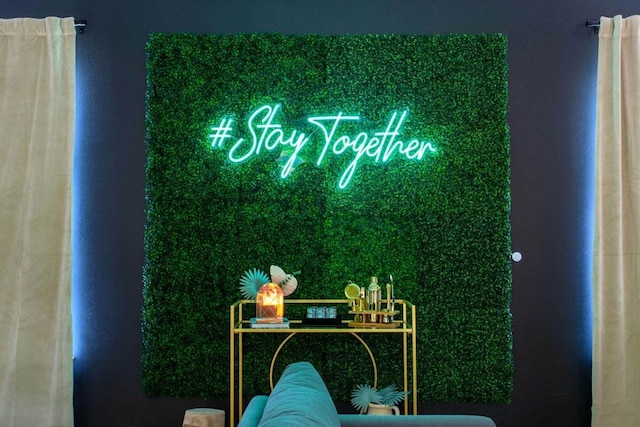 イーストサイド ハウス スプリーム ダウンタウン 6 ミン ドライブ