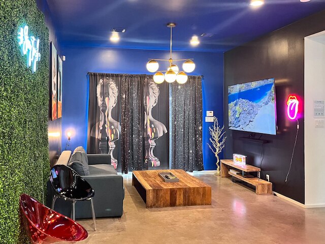 ATX アイコン マンション レイニー ストリート 6 ミン ウォーク