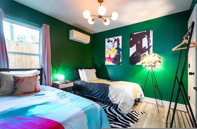 スタニング 3rd ストリート エスケープ 6th ストリート 4 ミン ウォーク