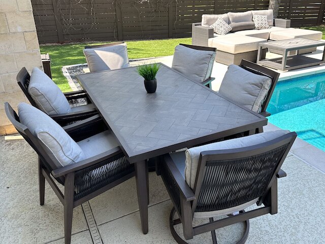 アップステイ - ニューリー ビルト モダン ホーム ウィズ プライベート プール