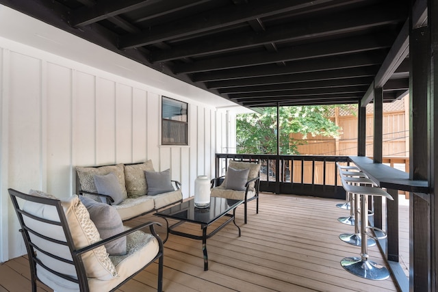 アップステイ - マルチプル パティオ デッキス フェンスドイン ヤード BBQ