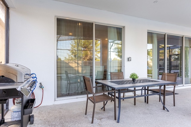 アップステイ - ラージ ホーム ウィズ プール ホットタブ BBQ - スリープス 27