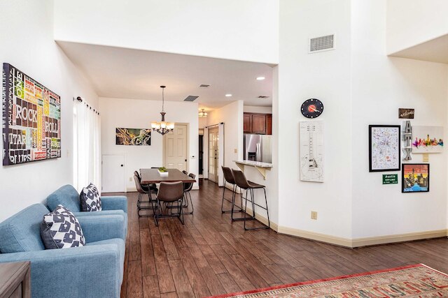 アップステイ - 2 ホーム コンプレックス イン ゴヴァレ フォー 18 ピープル