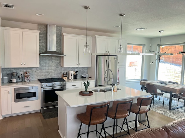 アップステイ - イーストサイドホーム ウィズ パティオ BBQ - ミンズ トゥ ダウンタウン