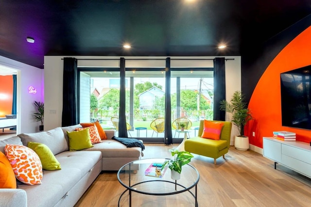 クイーンズ ギャンビット - 7 ミン ウーバー トゥ ダウンタウン ATX