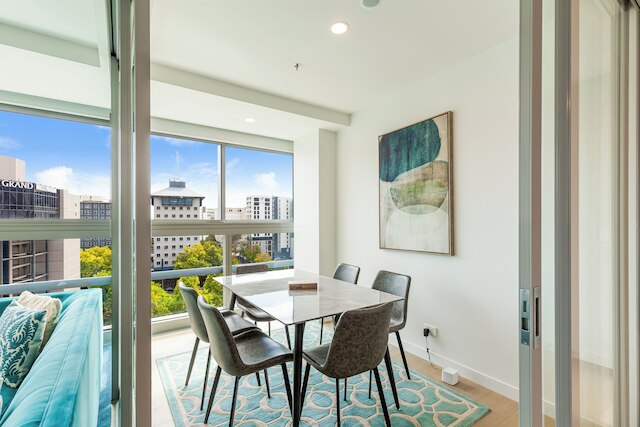 ブランド ニュー! ラックス 3 ベッドルーム イン オーテア スクエア I Zodiak Stays