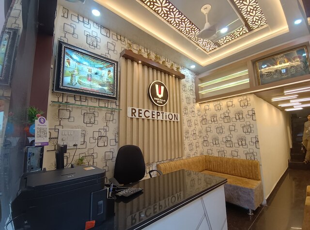 ホテル シュリー バラジ