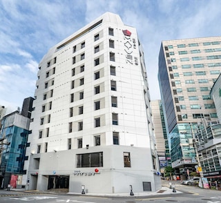 Shinchon Mayven Hotel