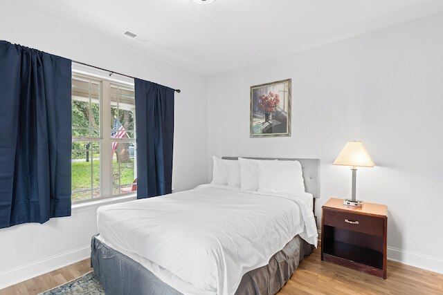 トレンディ アット ホイト トゥー ホームズ