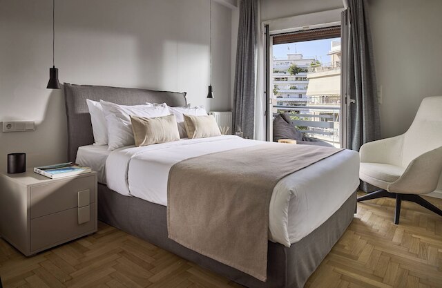 アクロ レジデンス アクロポリス バイ オーラ ホームズ