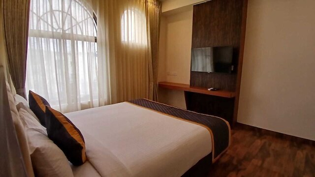 PPH リビング ラジャタギリ パレス プレミアム