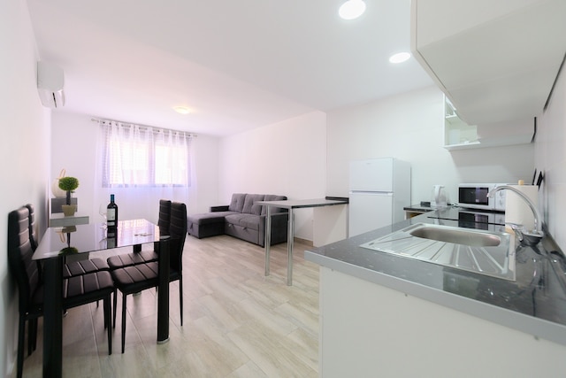 M Mma321b アコゲドール アパルタメント デ ウン ドルミトリオ