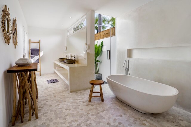 ヴィラ スルガ ブルー バイ アルフレッド イン バリ - ブランド NEW 5 BR プール ヴィラ イン ザ オブ スミニャック