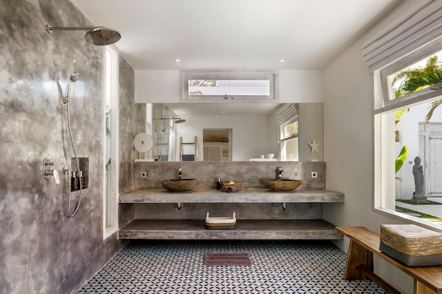 ヴィラ スルガ ブルー バイ アルフレッド イン バリ - ブランド NEW 5 BR プール ヴィラ イン ザ オブ スミニャック