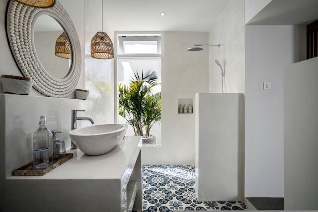 ヴィラ マケナ バイ アルフレッド イン バリ - スタニング トロピカル 6BD ヴィラ ニア ザ ビーチ