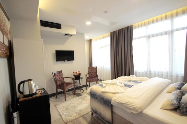 ギュレル パラス イスタンブール オテル