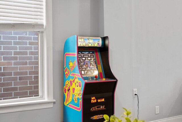 スタイリッシュ 2 ベッドルーム アーバン リトリート イン リバー ウェスト