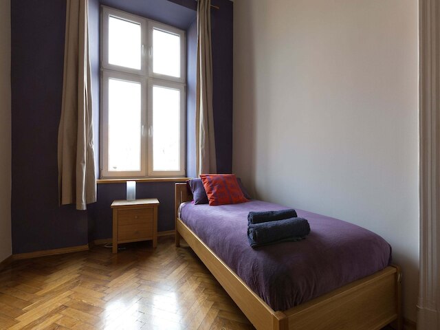 エアリー アンド サニー アパートメント イン ザ センター オブ クラクフ