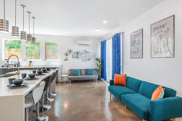 アップステイ - イーストサイド ホーム ウィズ ラージ パティオ - ルーフトップ デッキ