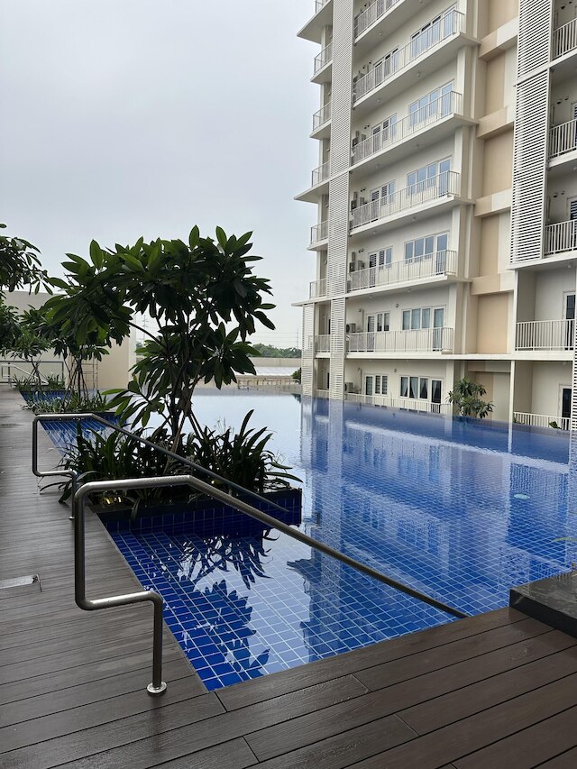 タギッグ グランドスイート - コージー モダン アパートメント