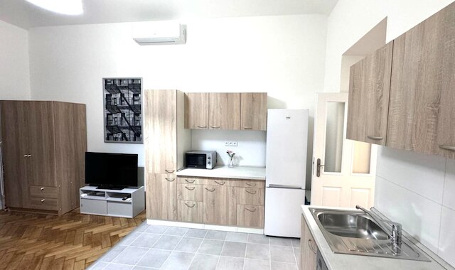 サイド ストリート アパートメンツ