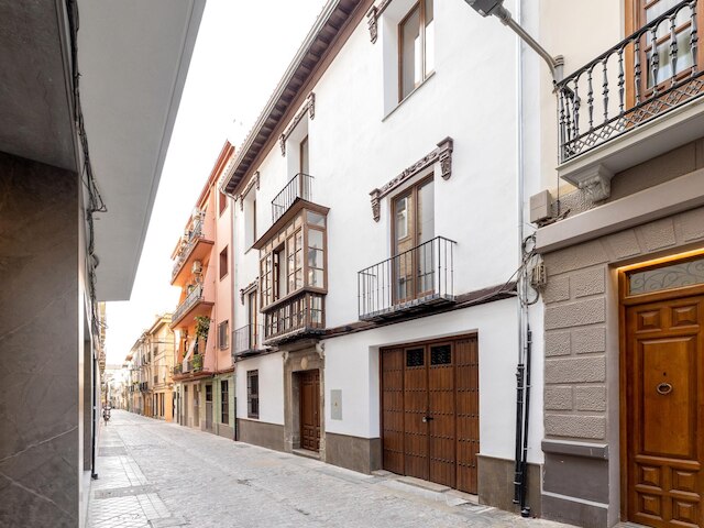 ラグジュアリー スイート ナザレス