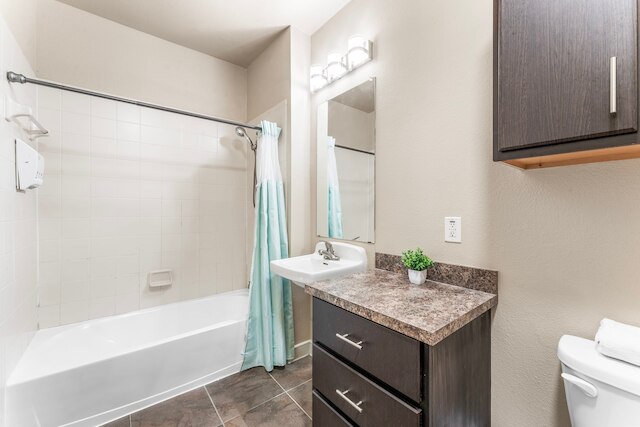 ファン ソコ 1ベッドルーム キングスイート ウィズ ジム ピクルボール ランドリー