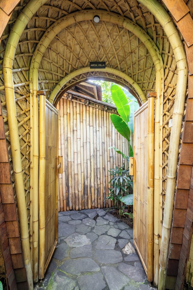 エコ シックス バリ