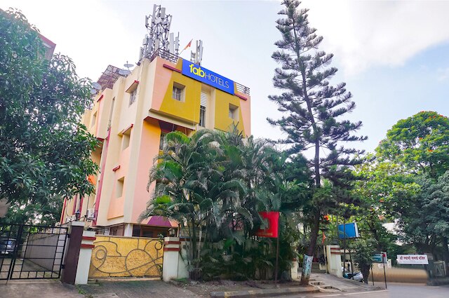 ファブホテル シュリー スワミ