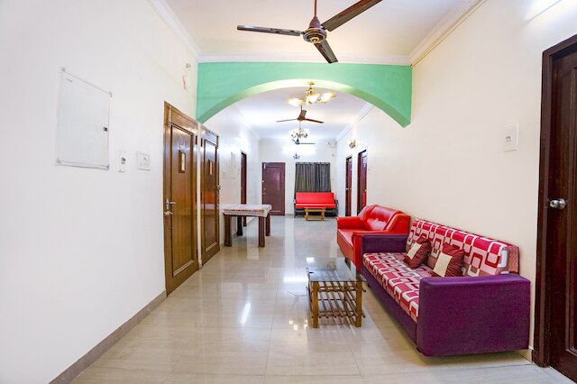 ファブホテル ホーム ツリー サービス アパートメント ティー ナガル