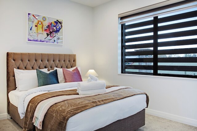 セントラル オアシス タウンハウス ウィズ パーキング