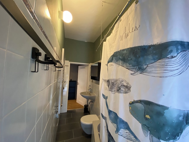 ルーム-スペーシャス ルーム イン コリビング アパートメント