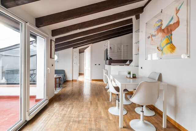 ロフト コン 2 テラッツィ ネイ プレッシ デッラ ジョンズ ホプキンス ユニバーシティ