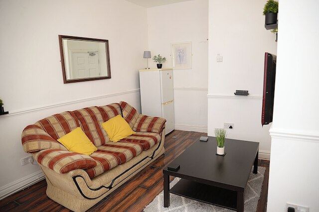 コージー オレル パーク リトリート ニア アンフィールド アンド エイントリー