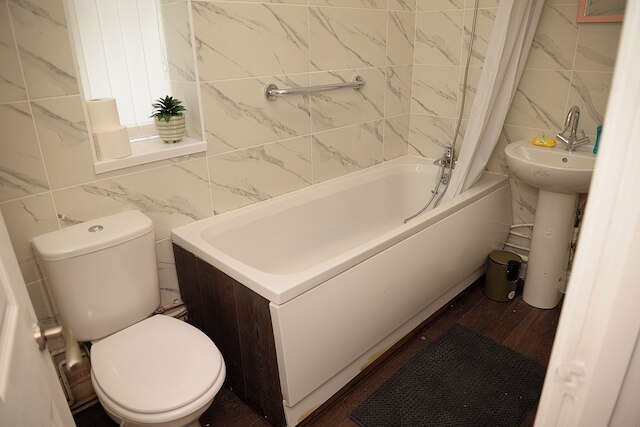 コージー オレル パーク リトリート ニア アンフィールド アンド エイントリー