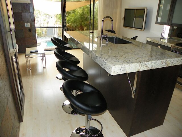 スタニング ビュー ミッション ベイ ラグジュアリー ホーム プライベート プール