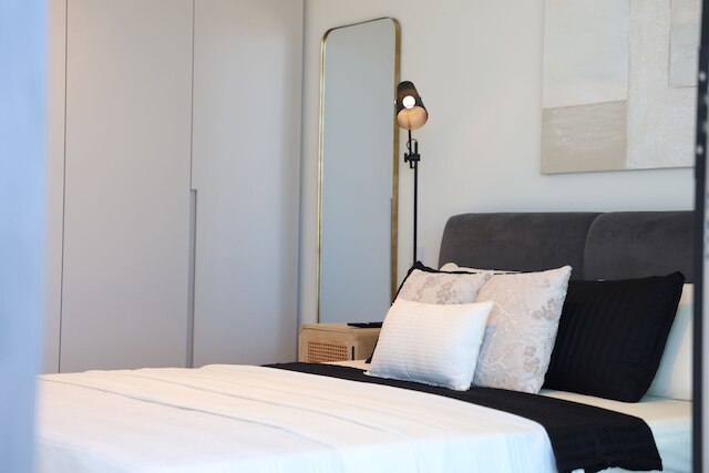 ラグジュアリー ハイ フロア スイート マーキュリー タワーズ