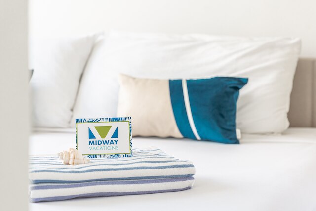 ワイキキ サンセット 2 ベッドルーム ウィズ ダイヤモンドヘッド ビュー アンド パーキング